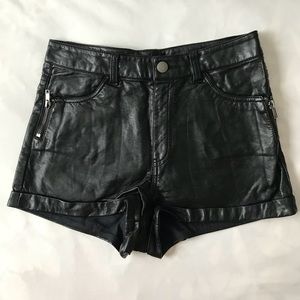 H&M Faux Leather Shorts US 4 Fits Like 0